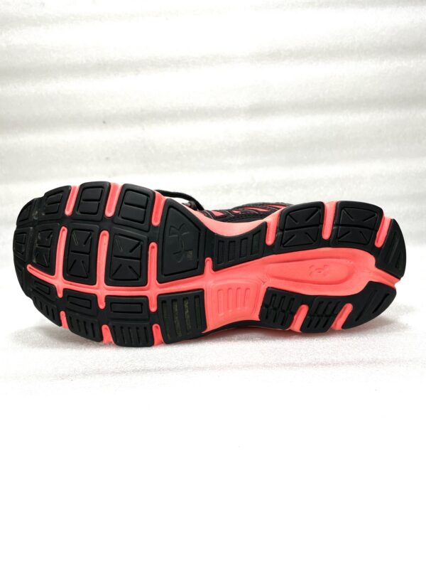 Under Armour Block City Red - Image 5