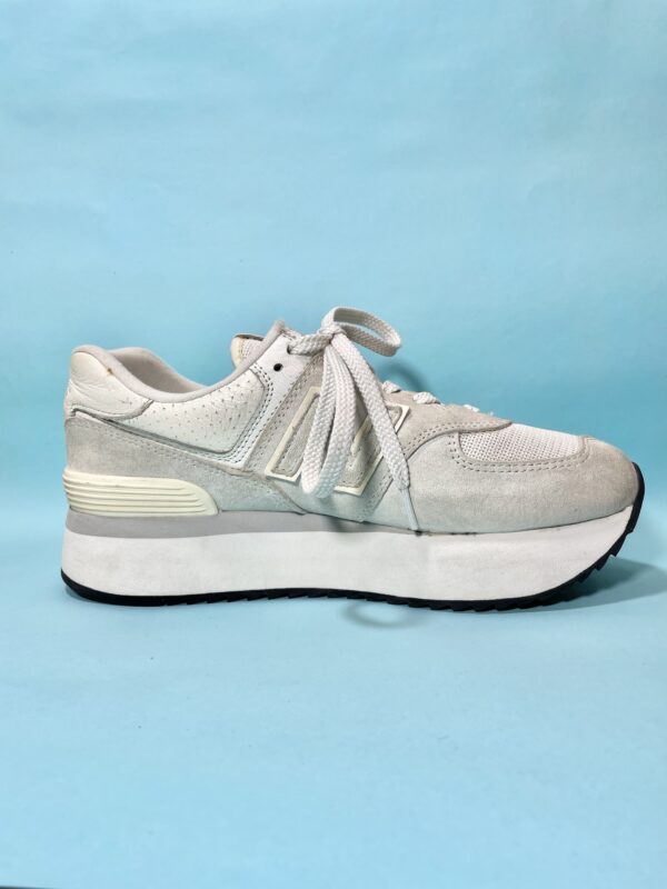 New Balance 574v2