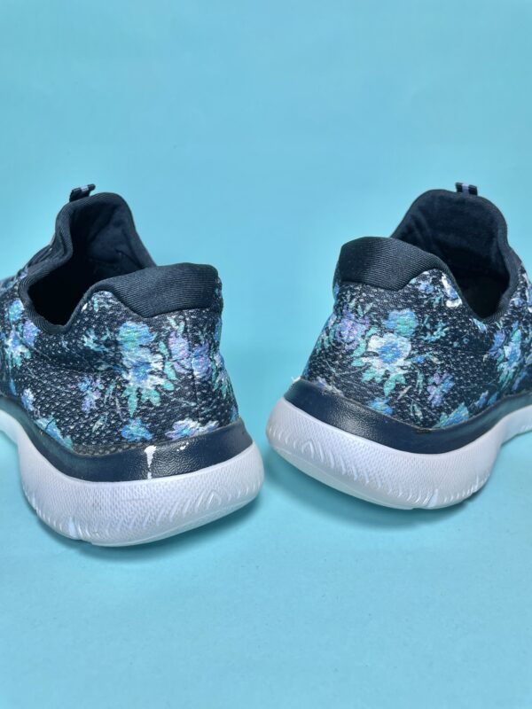 Skechers Summits Sparkling - Image 9