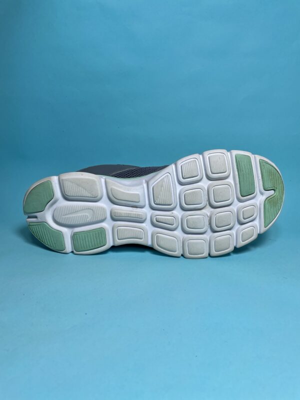 Nike Women's Flex Experience RN 3 Running Shoe - Image 4