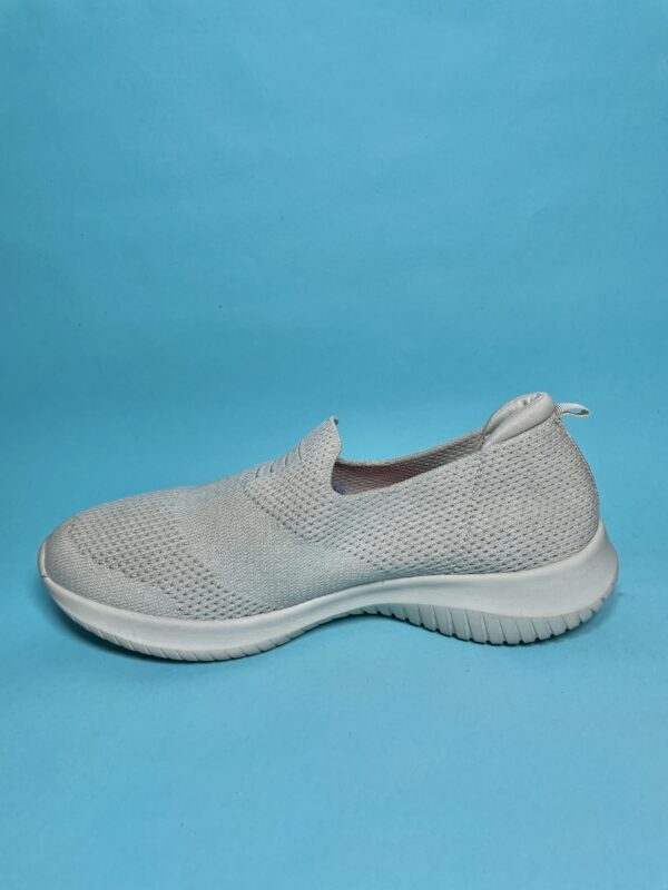 Skechers 13106 Air-Cooled Memory Foam - Image 3