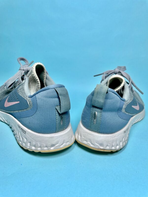 Nike Legend React - Image 5