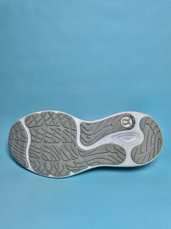 Lululemon shoes - Image 4