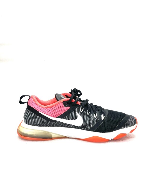NIKE Air Zoom