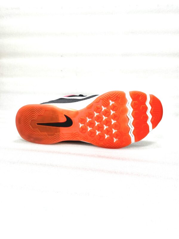 NIKE Air Zoom - Image 4
