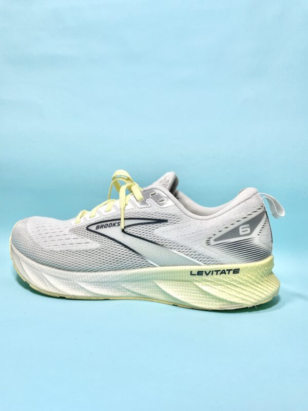 Brooks Levitate 6 - Image 3