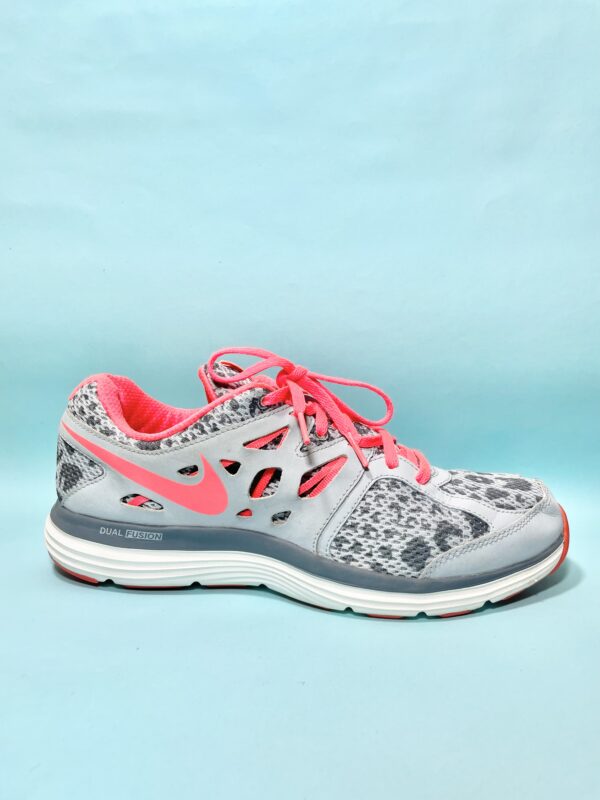 Nike Dual Fusion 2