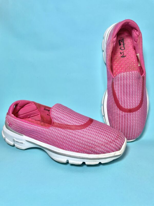 Skechers Go Walk 3 Gopillar - Image 6