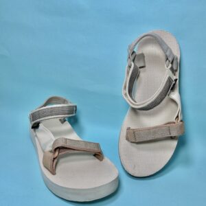 Teva sandle v2