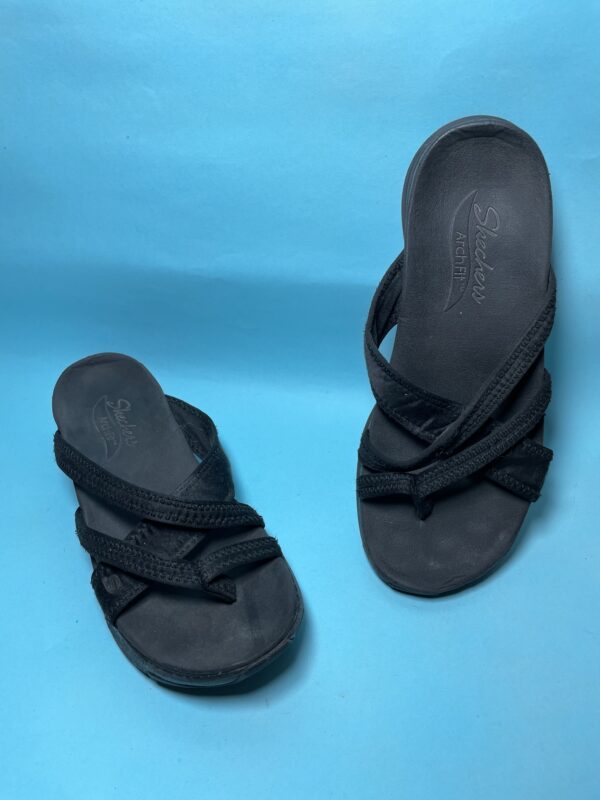 Skechers arch fit for women