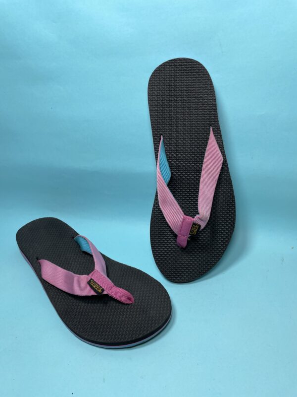 Teva flip flops - mix