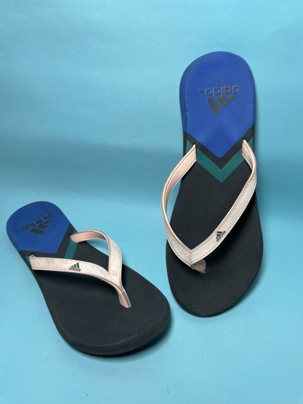 adidas Eezay Flip Flop Slipper