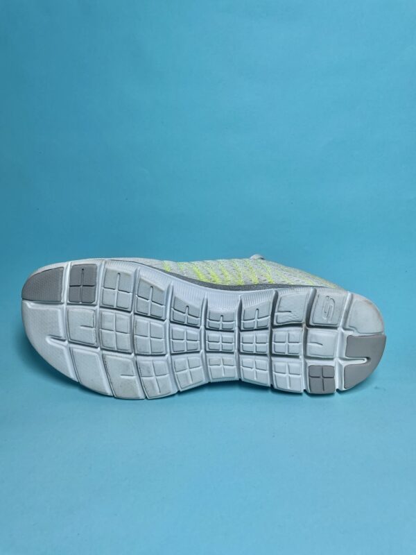 Skechers lite-weight - Image 4