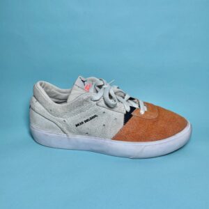 Nike Jordan dear deloris