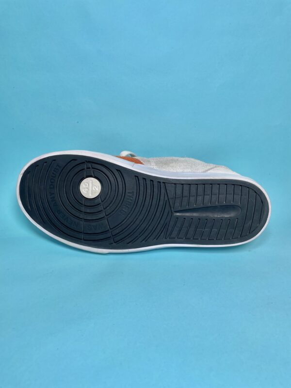 Nike Jordan dear deloris - Image 4