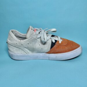 Nike Jordan dear deloris