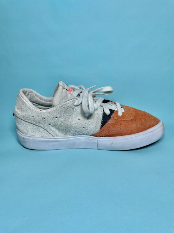 Nike Jordan dear deloris