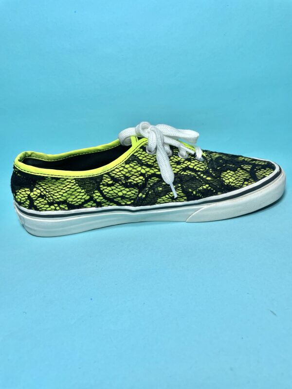 VANS CONVERSE 19