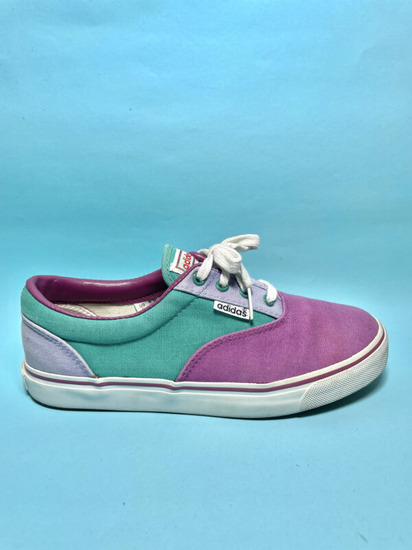 Adidas sneaker
