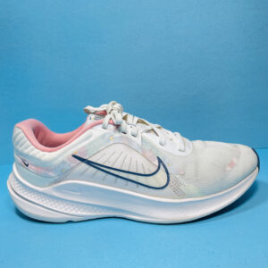 Nike quest 5