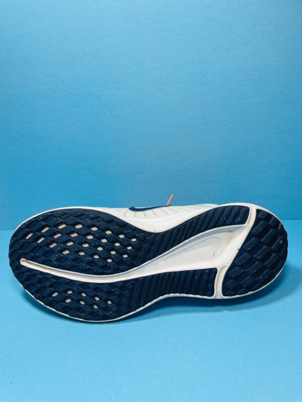 Nike quest 5 - Image 4