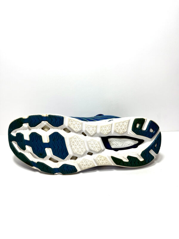 Hoka One One Vanquish 3 - Image 4