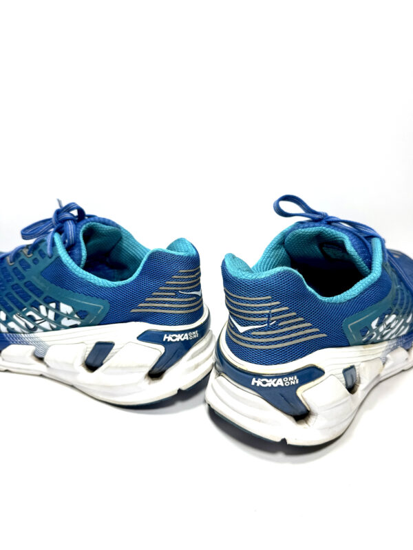 Hoka One One Vanquish 3 - Image 8