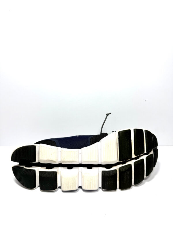 On Cloud 5 - Image 7