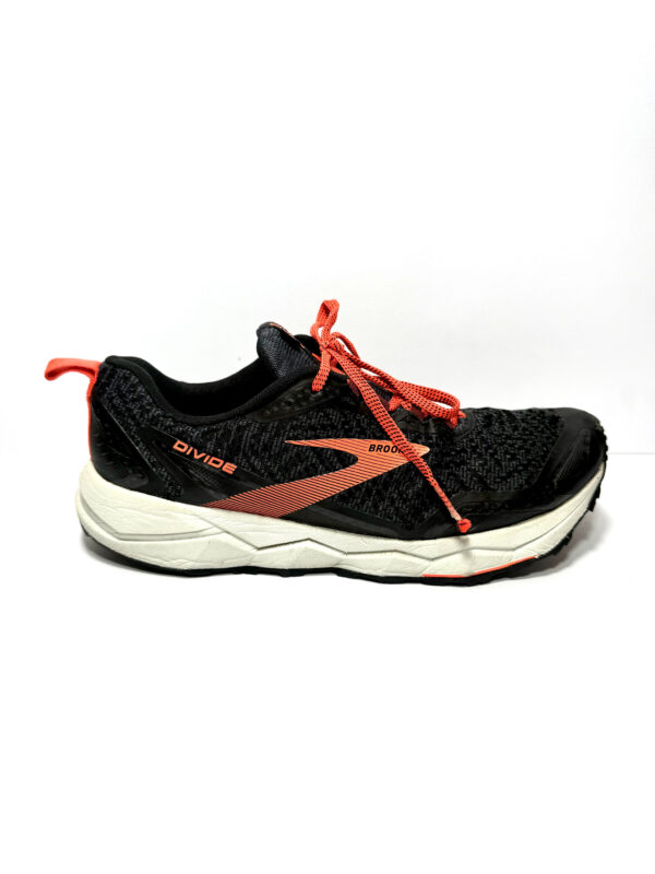 Brooks Divide