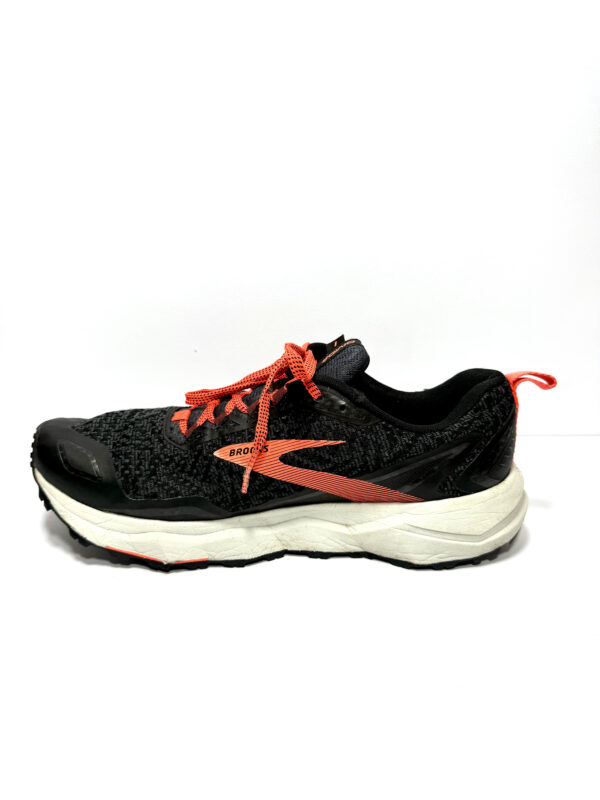 Brooks Divide - Image 8