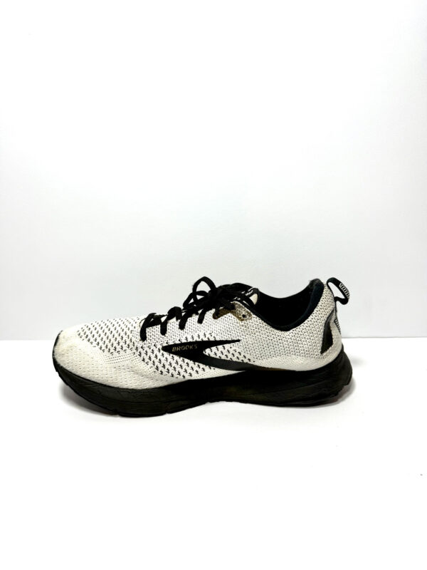 Brooks Revel 4 - Image 2