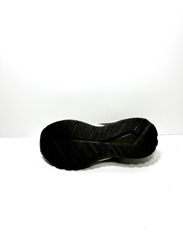 Brooks Revel 4 - Image 6