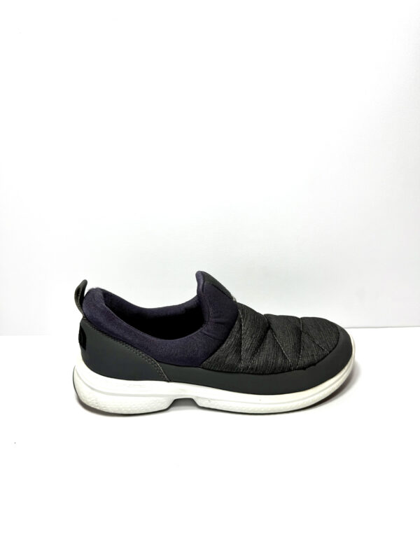 The North Face slip on