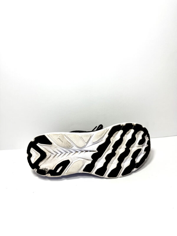 Hoka One One Clifton 8 - Image 3