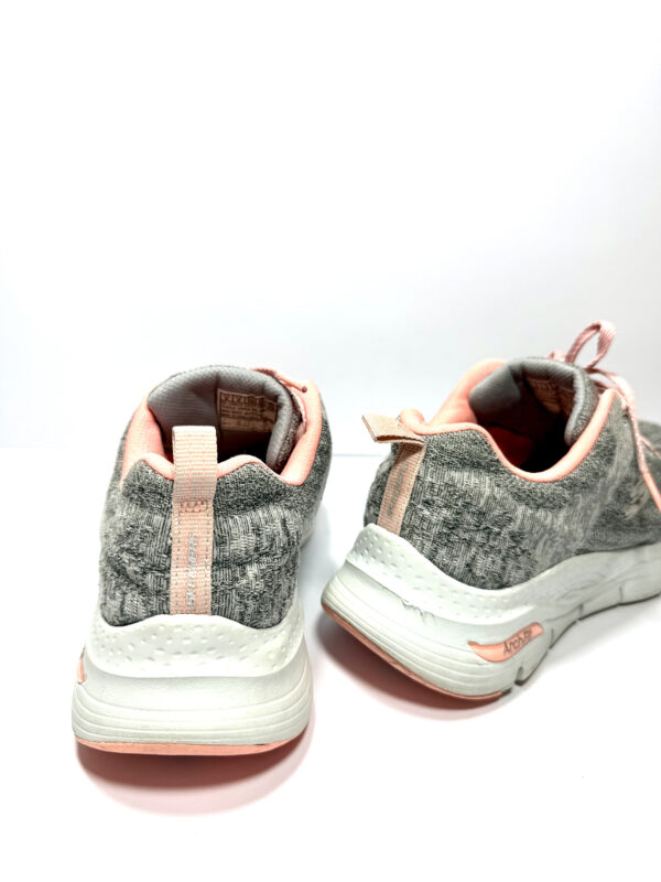 Skechers arch fit - Image 8