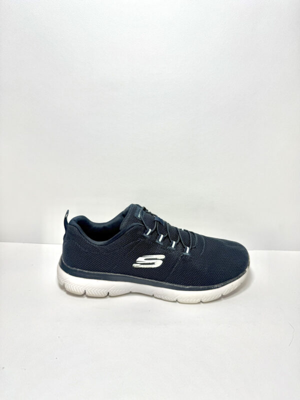 Skechers Summit