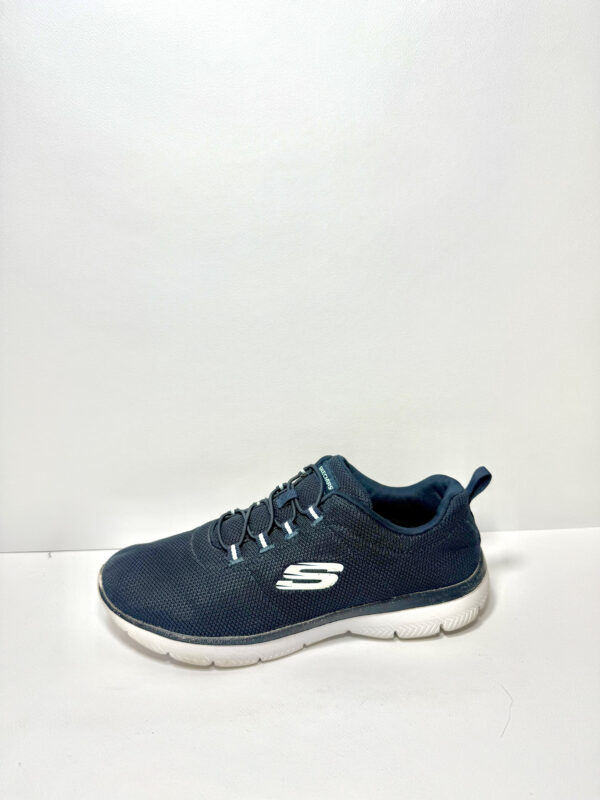 Skechers Summit - Image 6