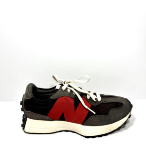 New Balance 327