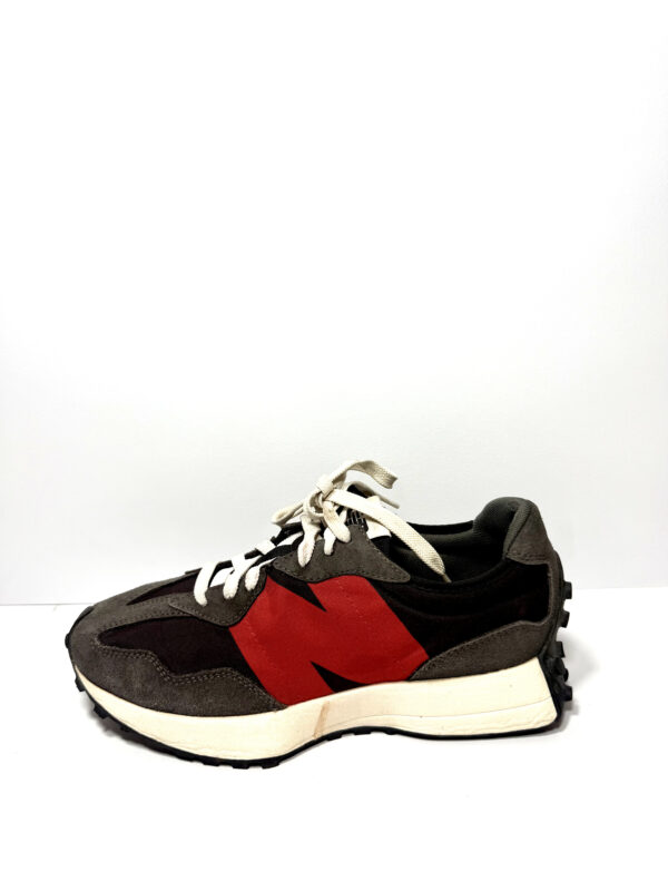 New Balance 327 - Image 5