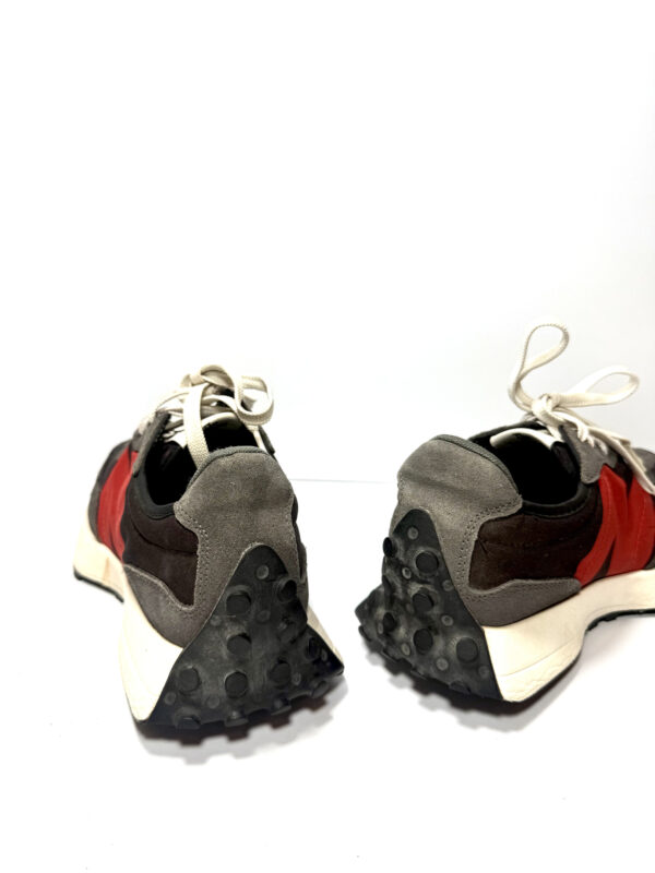 New Balance 327 - Image 7