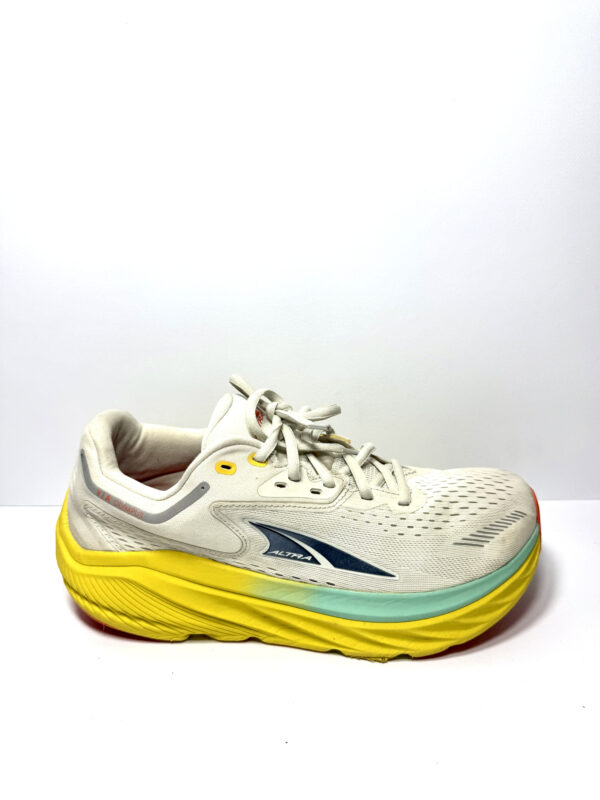 Altra Max Cushion