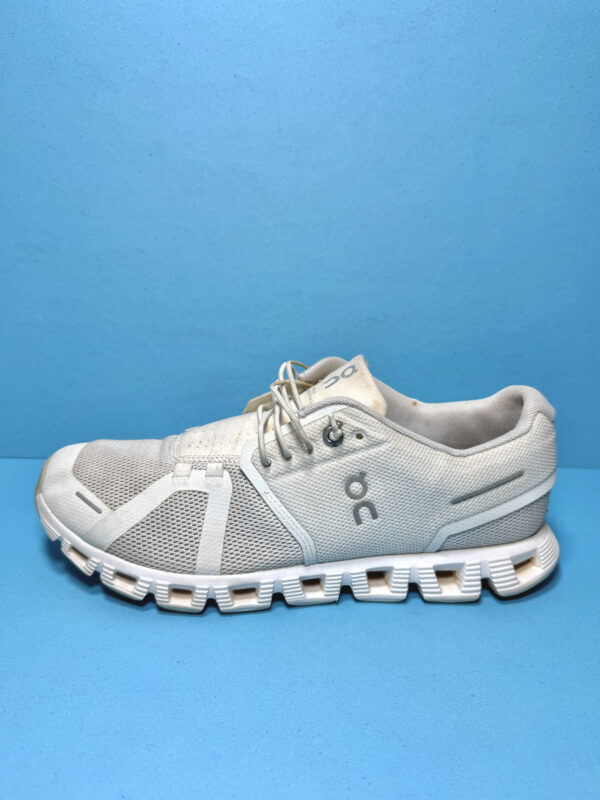 On Cloud 5 - Image 5